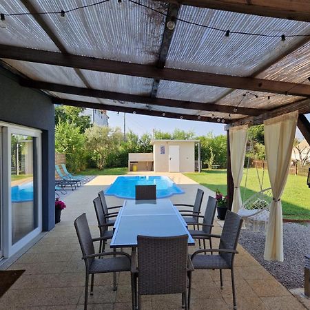 Villa Makale أوماغ المظهر الخارجي الصورة