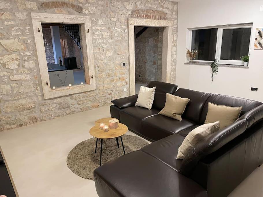 Villa Makale أوماغ المظهر الخارجي الصورة